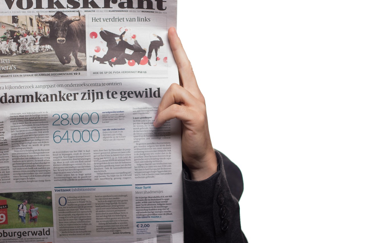 What old web archives teach us about finding reliable information